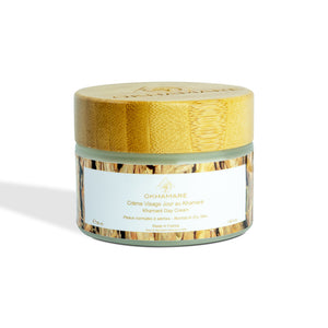 Unifying Face Cream Combination to Oily Skin